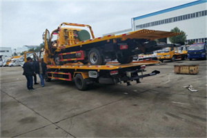 丹东同城汽车补胎